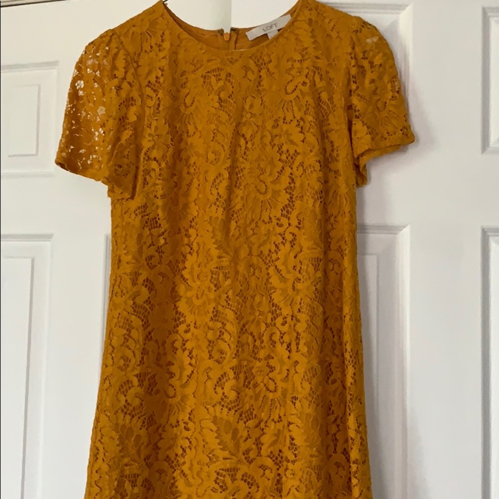 Women’s dress